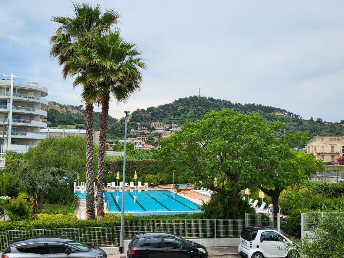 Residence Le Palme Grottammare Dış mekan fotoğraf