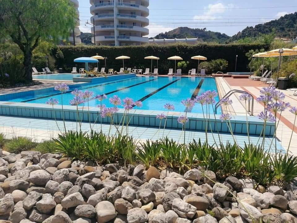 Residence Le Palme Grottammare Dış mekan fotoğraf