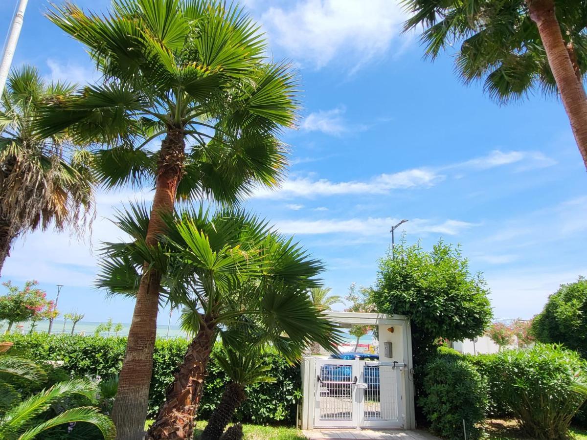 Residence Le Palme Grottammare Dış mekan fotoğraf