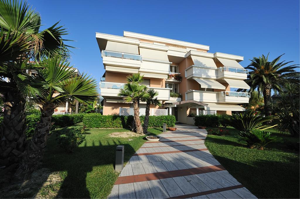 Residence Le Palme Grottammare Dış mekan fotoğraf